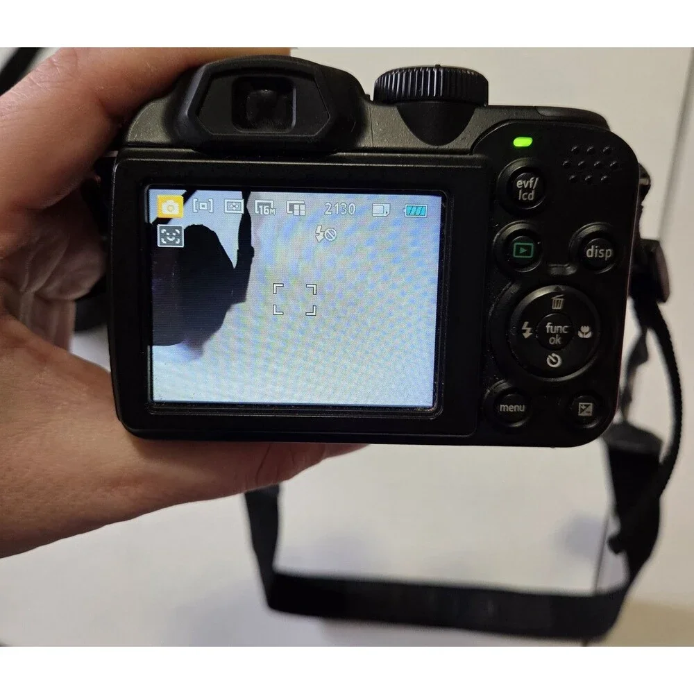 GE Power Pro X500 16.0MP Digital Camera Black - 15x Zoom + 8GB SD Card & Bag